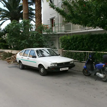 And With Parking Space - 6644 Penzion Makarská